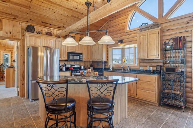 1380 S Shore Drive, Detroit Lakes, MN 56501