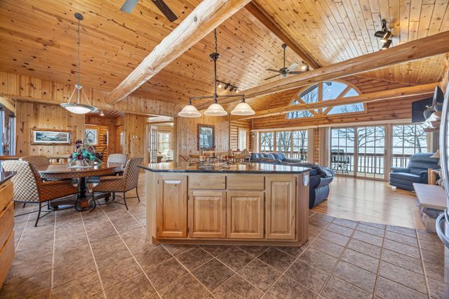 1380 S Shore Drive, Detroit Lakes, MN 56501