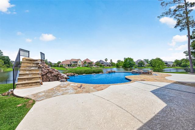25626 Windy Isle Court, Spring, TX 77389