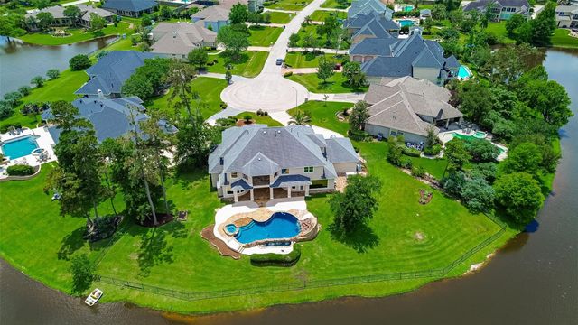 25626 Windy Isle Court, Spring, TX 77389