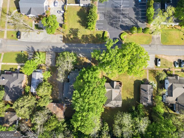 121 E Baldwin Street, Milledgeville, GA 31061