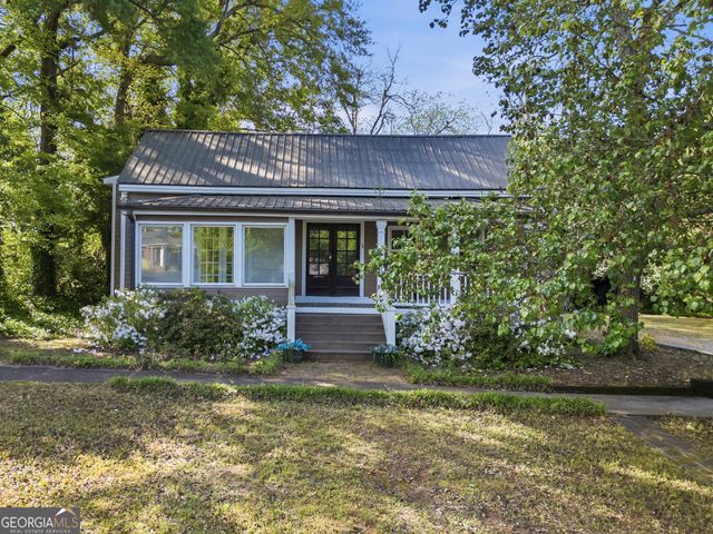 121 E Baldwin Street, Milledgeville, GA 31061