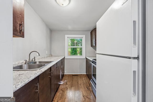 121 E Baldwin Street, Milledgeville, GA 31061
