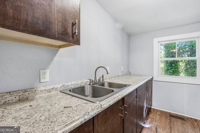 121 E Baldwin Street, Milledgeville, GA 31061