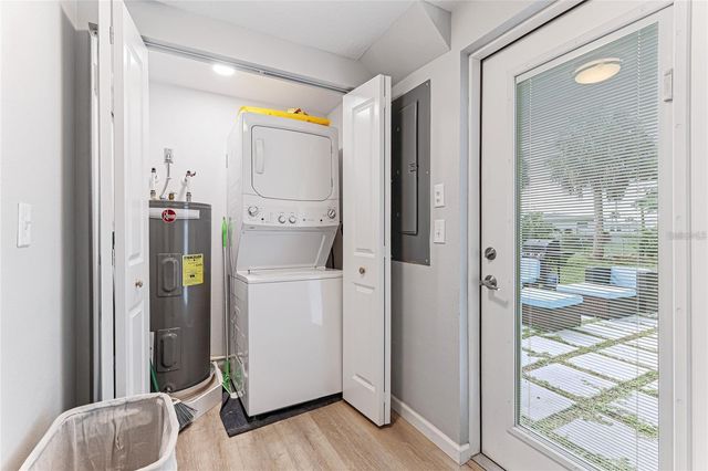 1023 ROBERTA STREET, Venice, FL 34285