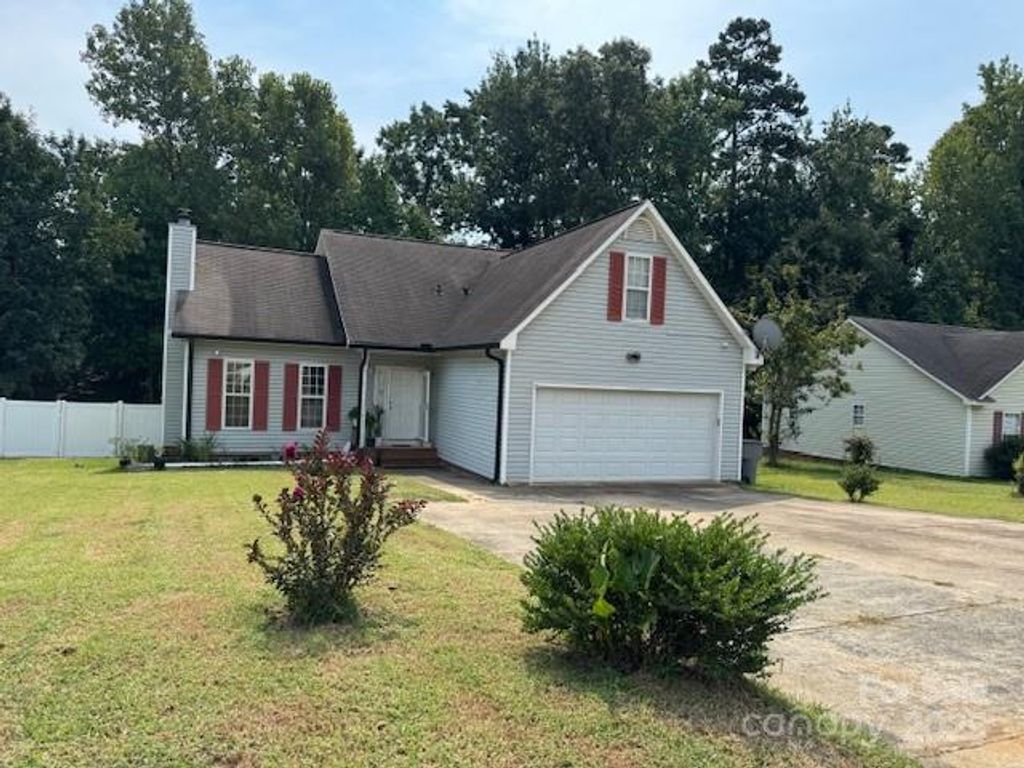 1923 Sloan Drive, Charlotte, NC 28208