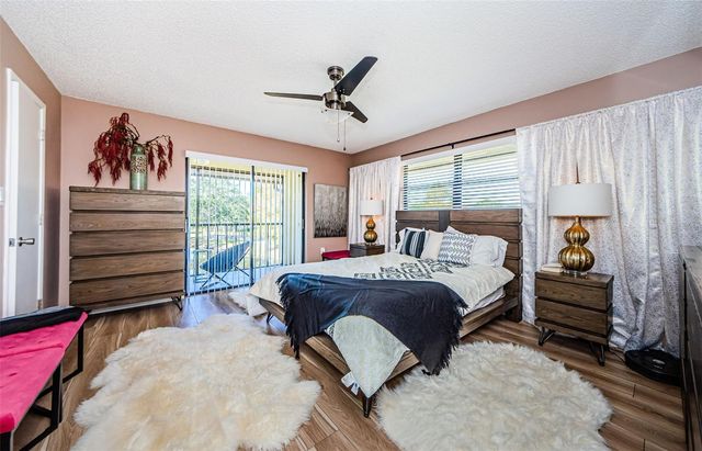 2112 HAMMOCK PINE BOULEVARD 2112, Clearwater, FL 33761