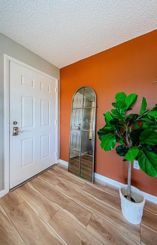 2112 HAMMOCK PINE BOULEVARD 2112, Clearwater, FL 33761
