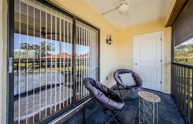 2112 HAMMOCK PINE BOULEVARD 2112, Clearwater, FL 33761