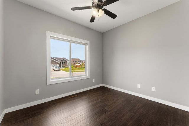 727 Towne Drive NE, Byron, MN 55920