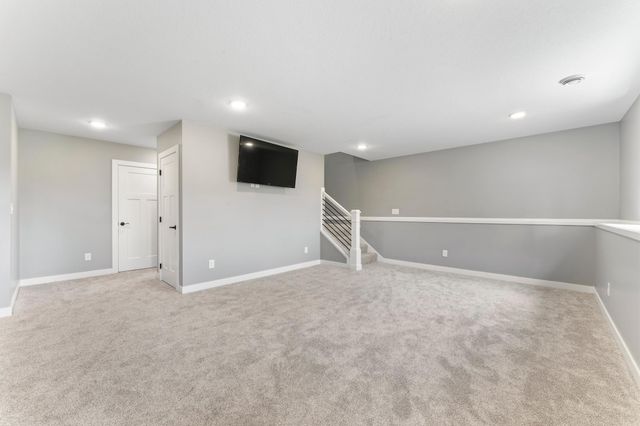727 Towne Drive NE, Byron, MN 55920