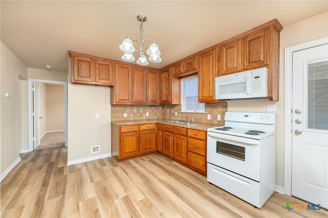 1601 Miller Street, Belton, TX 76513