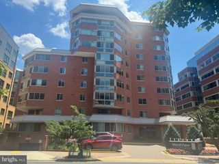 1001 N VERMONT ST #910, Arlington, VA 22201