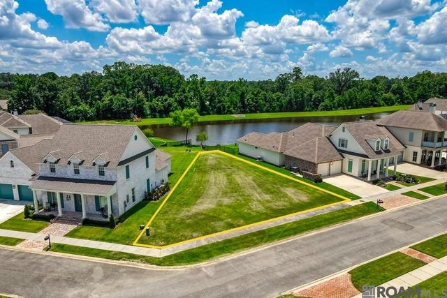 13004 W Waterside Dr, Baton Rouge, LA 70818