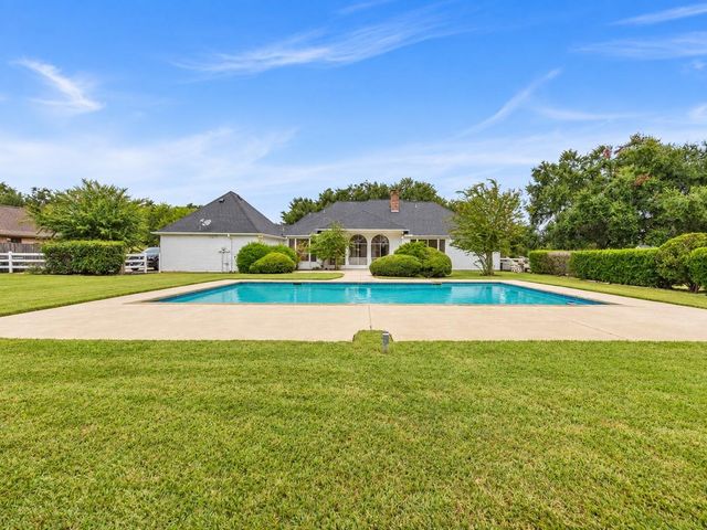 32719 Weybridge Street, Fulshear, TX 77441