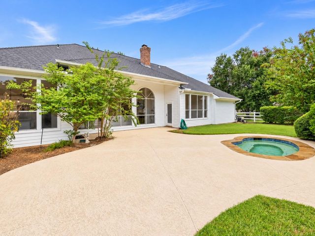 32719 Weybridge Street, Fulshear, TX 77441