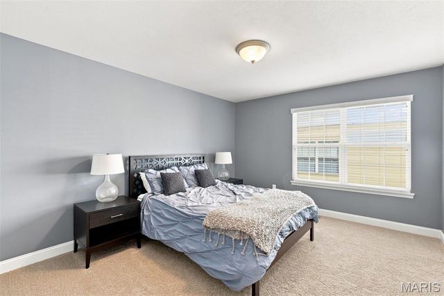 138 Kendall Bluff Court, Chesterfield, MO 63017