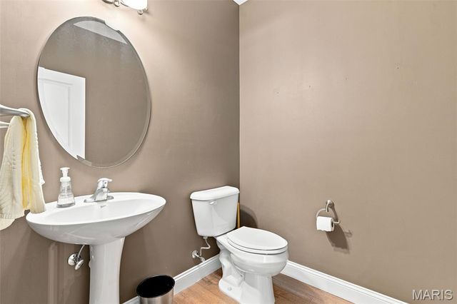 138 Kendall Bluff Court, Chesterfield, MO 63017