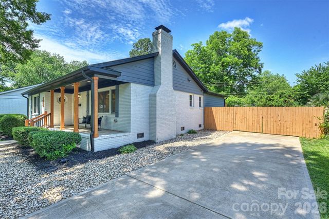 1914 Windham Place, Charlotte, NC 28205