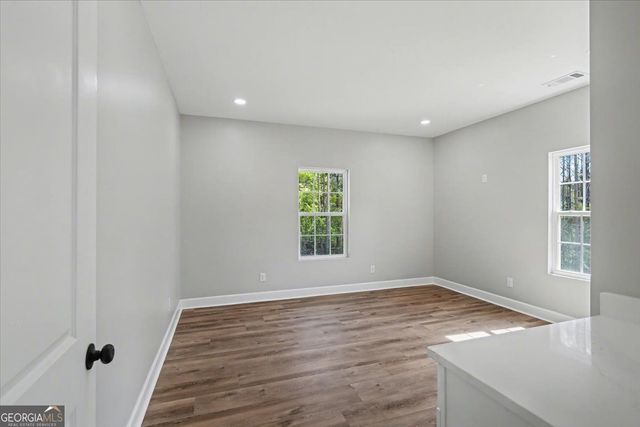 242 Mulberry Lane, Lindale, GA 30147