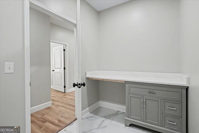 242 Mulberry Lane, Lindale, GA 30147