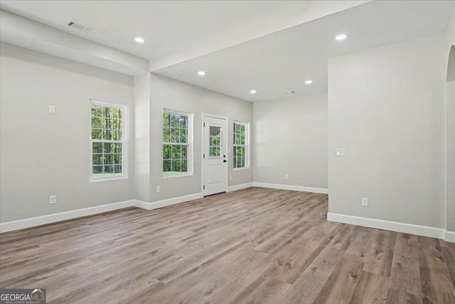 242 Mulberry Lane, Lindale, GA 30147