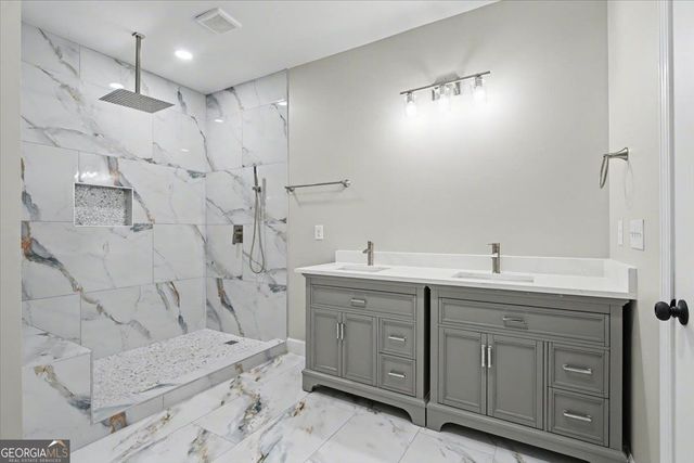 242 Mulberry Lane, Lindale, GA 30147