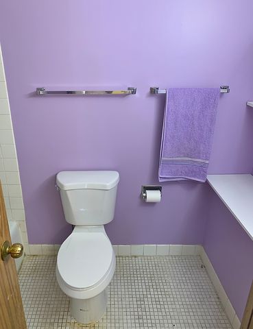 9701 N Dee Road 4N, Niles, IL 60714