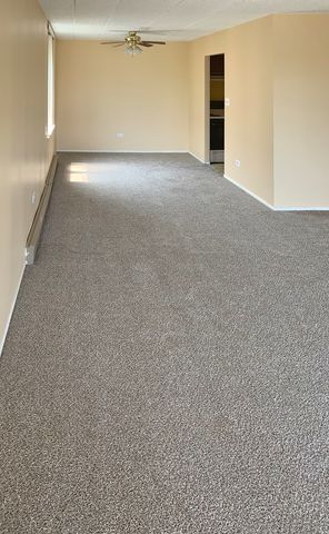 9701 N Dee Road 4N, Niles, IL 60714