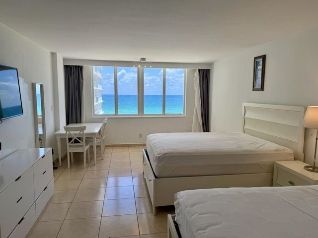 19201 Collins Avenue 448, Sunny Isles Beach, FL 33160