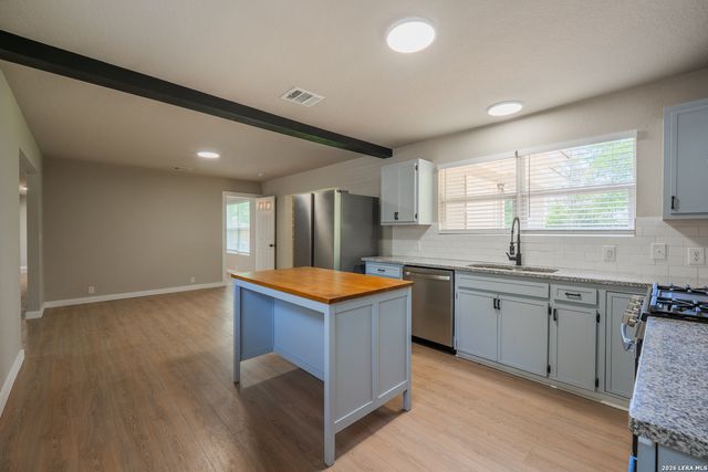 1090 Hollyhock, New Braunfels, TX 78130