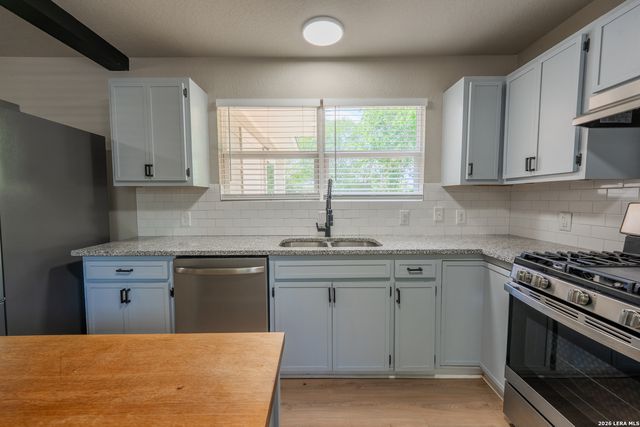 1090 Hollyhock, New Braunfels, TX 78130