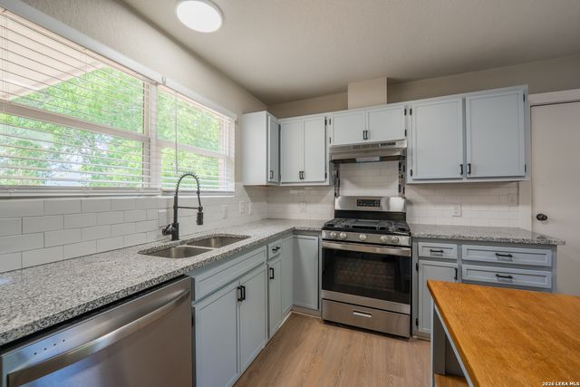 1090 Hollyhock, New Braunfels, TX 78130