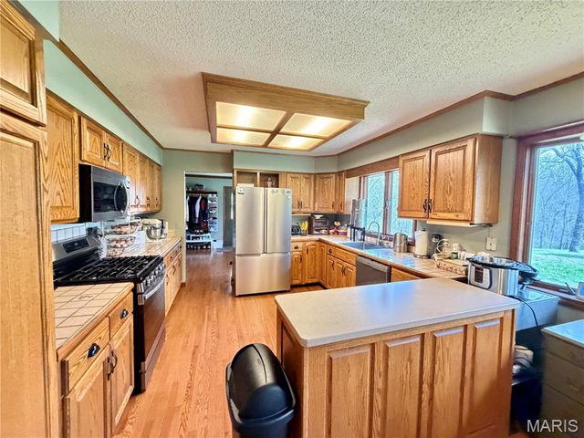 1469 County Road 4280, Salem, MO 65560