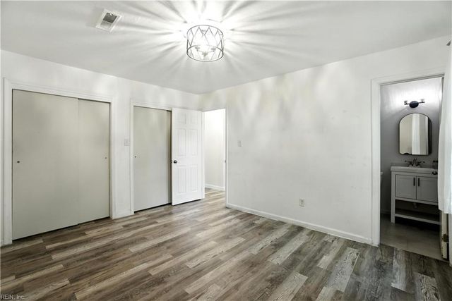 3736 Burr LN, Portsmouth, VA 23703