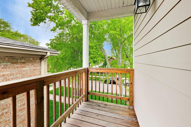 5404 W Leland Avenue, Chicago, IL 60630