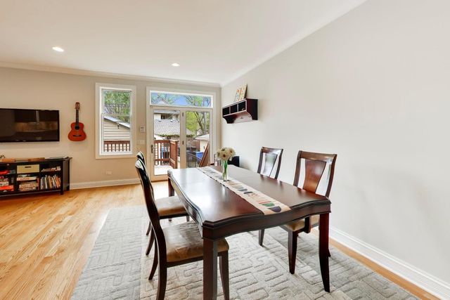 5404 W Leland Avenue, Chicago, IL 60630
