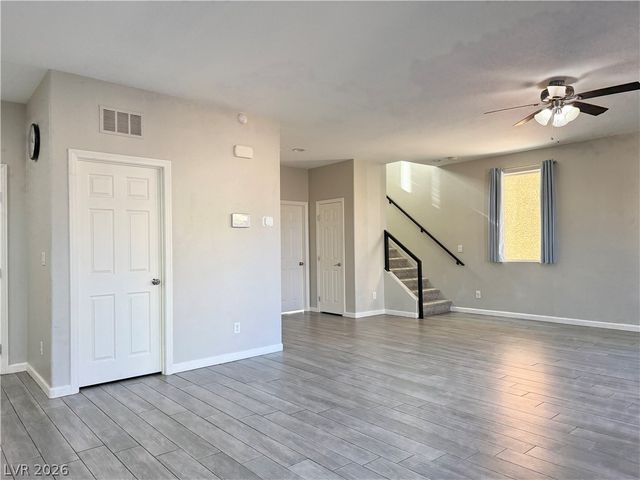 594 Crying Bird Avenue, Las Vegas, NV 89178