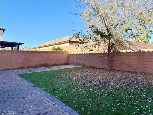594 Crying Bird Avenue, Las Vegas, NV 89178