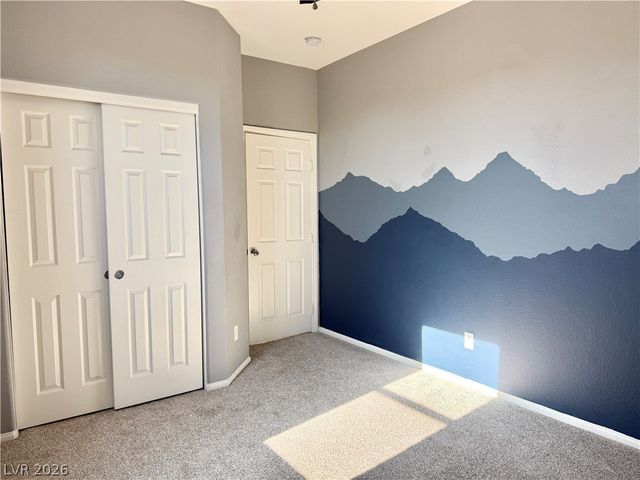 594 Crying Bird Avenue, Las Vegas, NV 89178