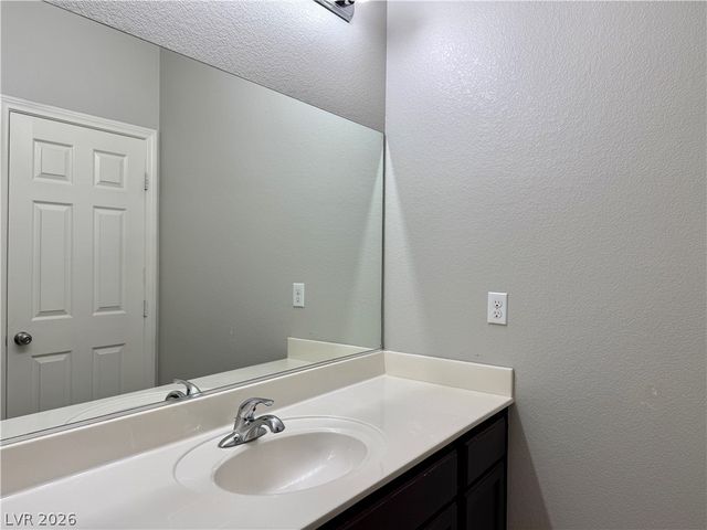 594 Crying Bird Avenue, Las Vegas, NV 89178