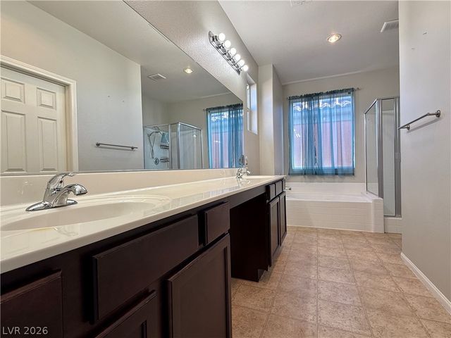 594 Crying Bird Avenue, Las Vegas, NV 89178