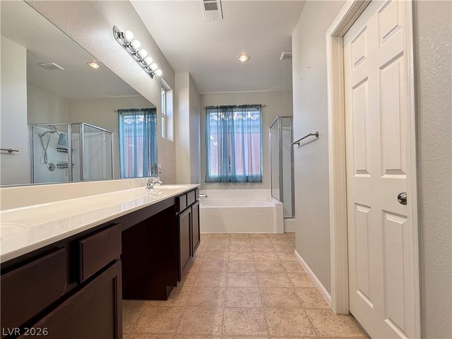 594 Crying Bird Avenue, Las Vegas, NV 89178