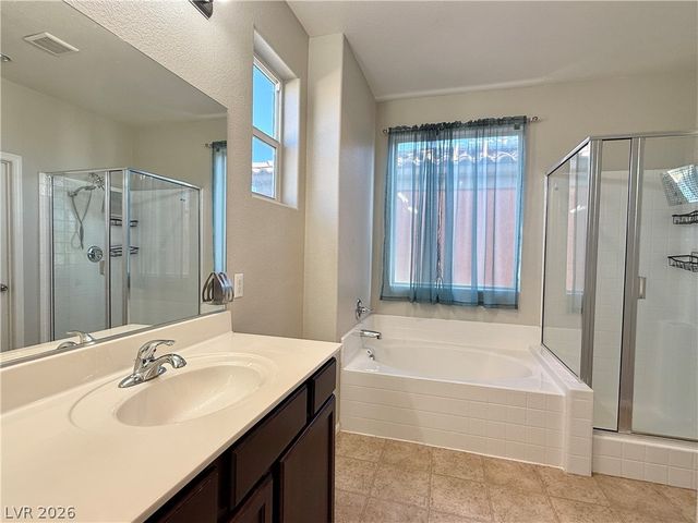 594 Crying Bird Avenue, Las Vegas, NV 89178