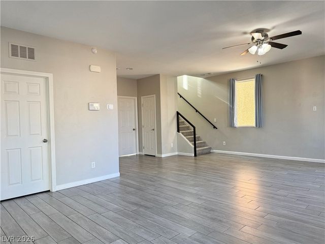 594 Crying Bird Avenue, Las Vegas, NV 89178