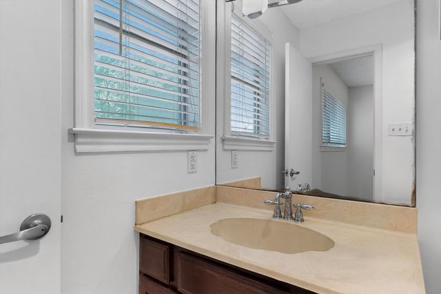 6023 Old Fredericksburg RD A, Austin, TX 78749