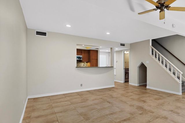 6023 Old Fredericksburg RD A, Austin, TX 78749