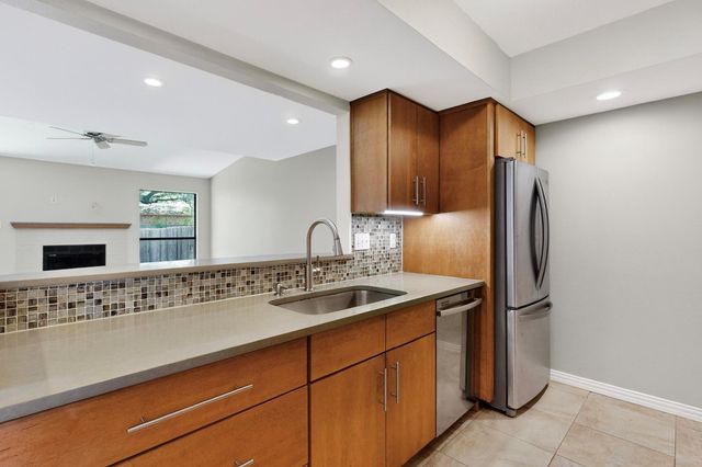 6023 Old Fredericksburg RD A, Austin, TX 78749