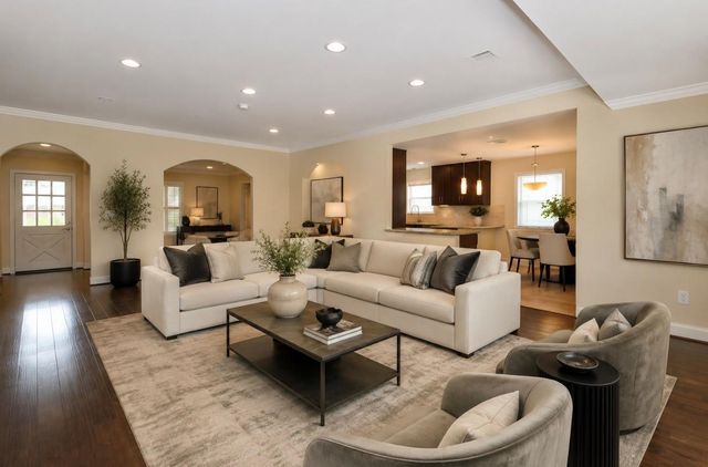 1007 Blue Willow Drive, Houston, TX 77042
