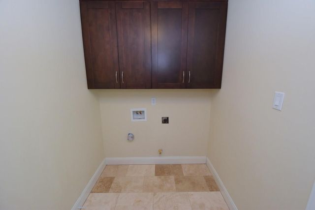 1007 Blue Willow Drive, Houston, TX 77042